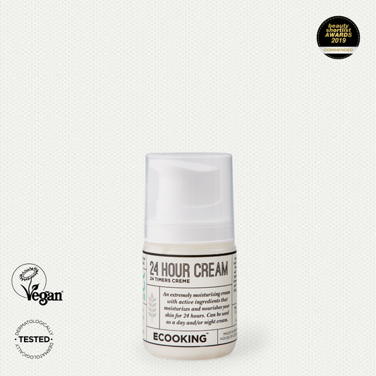 24h UNIVERSĀLS MITRINOŠS KRĒMS, 50 ML
